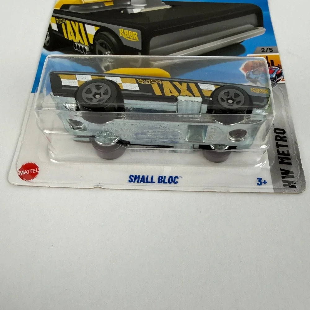 Hot Wheels‎ Small Bloc Matte Black Taxi HW Metro 7/250 Netflix Lets Race 2024